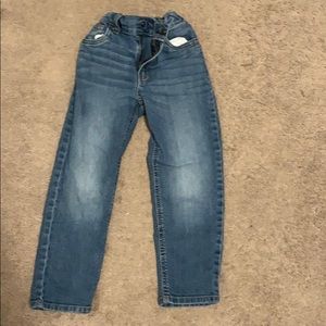 Boys Osh Kosh Jeans. Size 5.